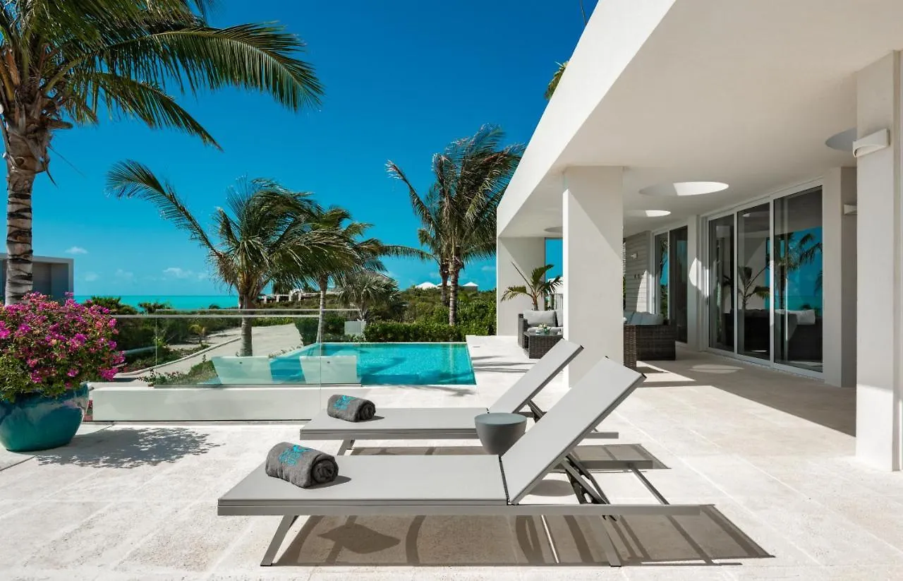 Ocean Dream 2 Bedroom Villa Blue Long Bay